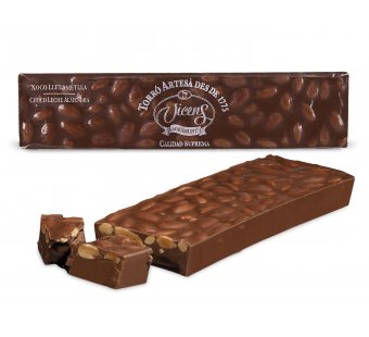 turr�n de chocolate con leche y almendra especial alargado 300 gr