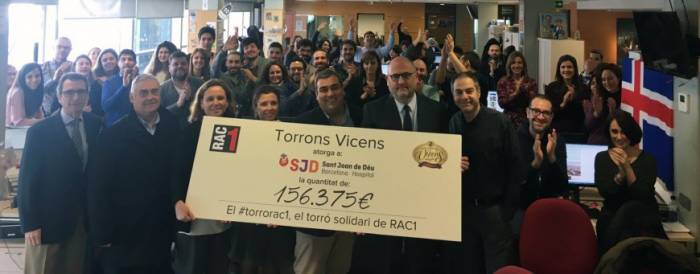 gran xito de la campaa del turrn solidario de rac1