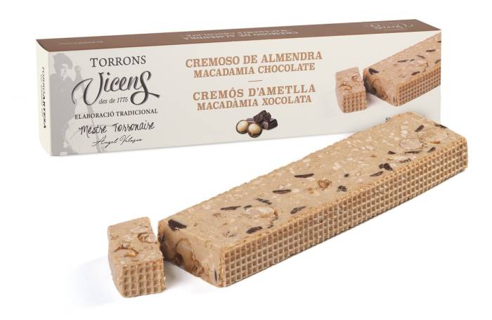 creamy caramelized almond macadamia and chocolate nougat 300gr case